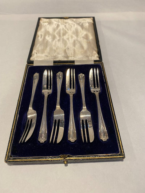 Martin Hall & Co Silver Plated Dessert Forks